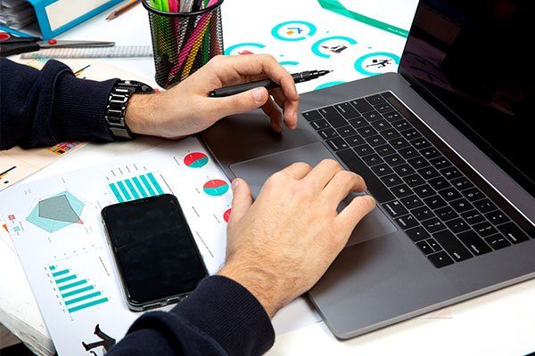 Sosyal Medya Reklamı Vermek Yetmez: Şirketler Reklam Bütçesini Nasıl Yönetmeli?